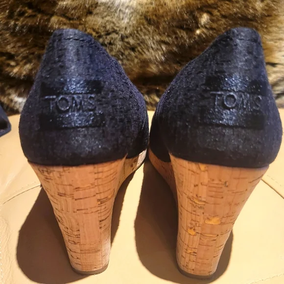 Tom's Canvas Wedges - Black - Picture 5 of 5